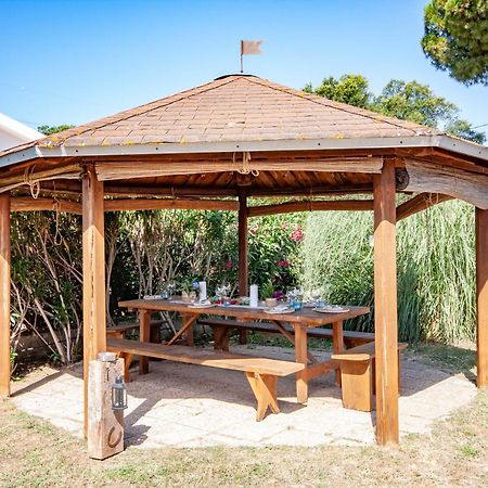 Agriturismo L'Istrice Di Gio มอนตัลโต ดิ กัสโตร ภายนอก รูปภาพ