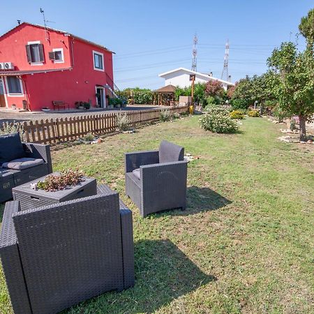 Agriturismo L'Istrice Di Gio มอนตัลโต ดิ กัสโตร ภายนอก รูปภาพ