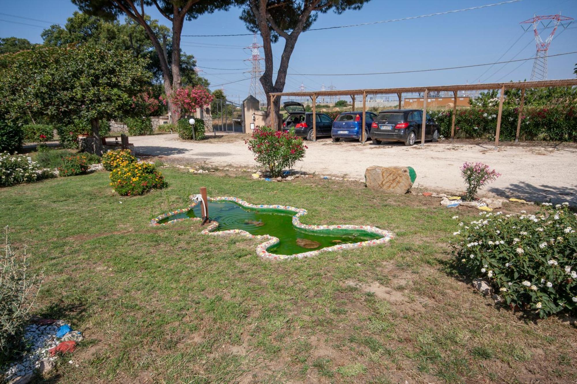 Agriturismo L'Istrice Di Gio มอนตัลโต ดิ กัสโตร ภายนอก รูปภาพ