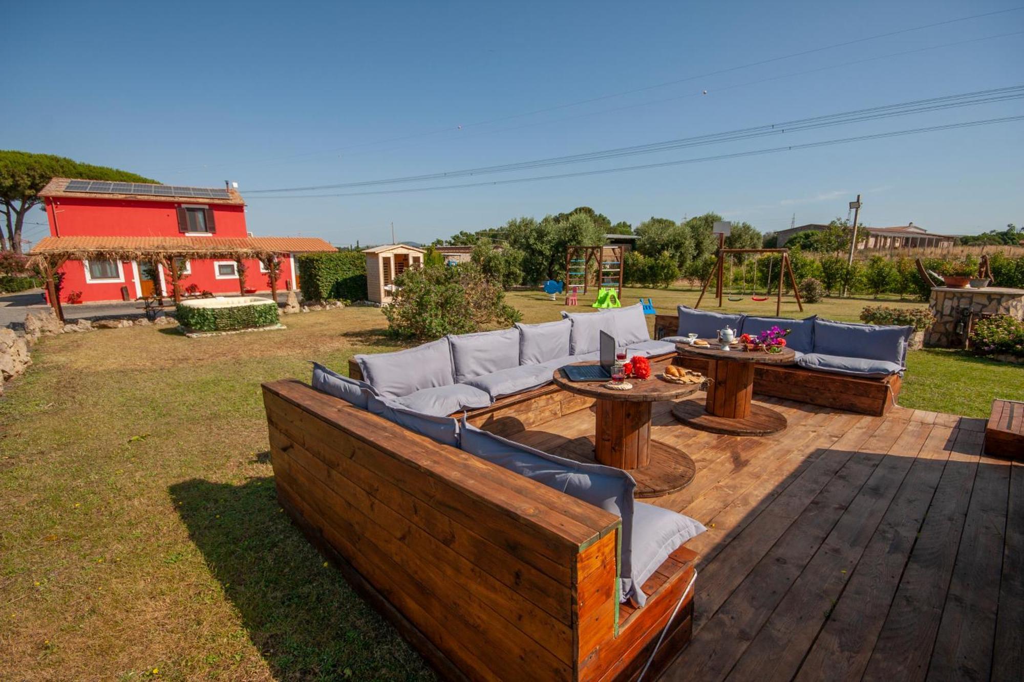 Agriturismo L'Istrice Di Gio มอนตัลโต ดิ กัสโตร ภายนอก รูปภาพ
