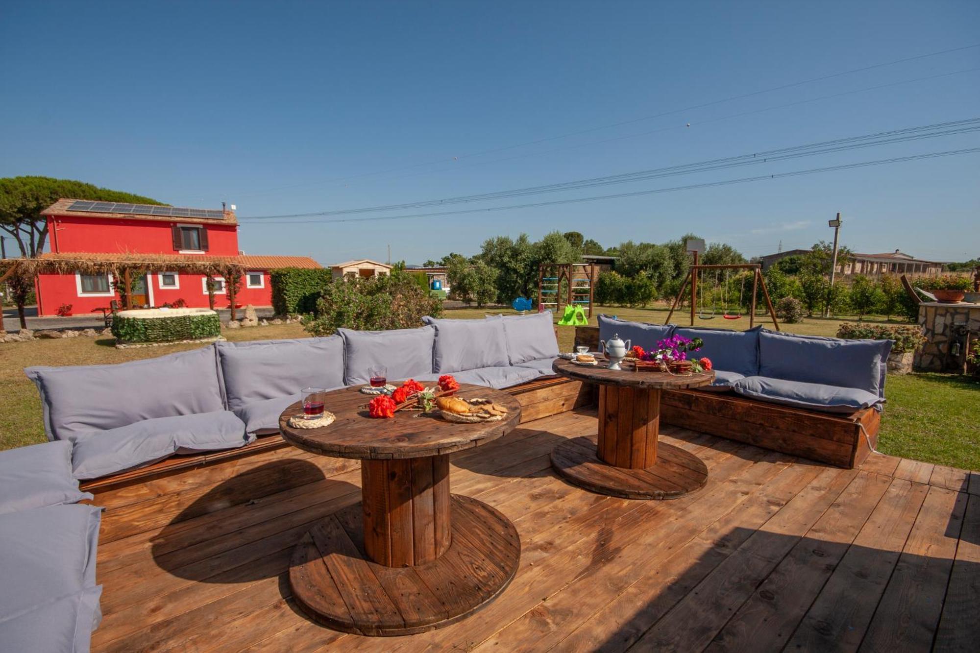 Agriturismo L'Istrice Di Gio มอนตัลโต ดิ กัสโตร ภายนอก รูปภาพ
